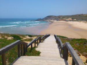 Die schönsten Strände Portugals: Westküste & Algarve